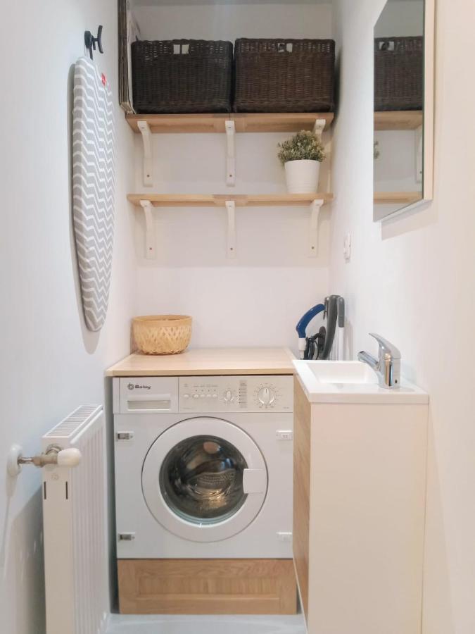 Apartamento Con Suite, Zona De Trabajo Y Yoga Wifi Y Garaje كاسترو أورديالس المظهر الخارجي الصورة