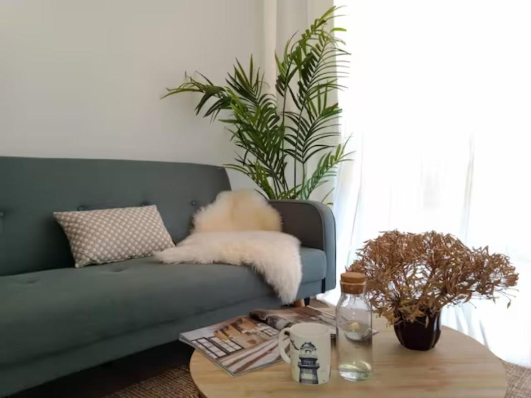 Apartamento Con Suite, Zona De Trabajo Y Yoga Wifi Y Garaje كاسترو أورديالس المظهر الخارجي الصورة