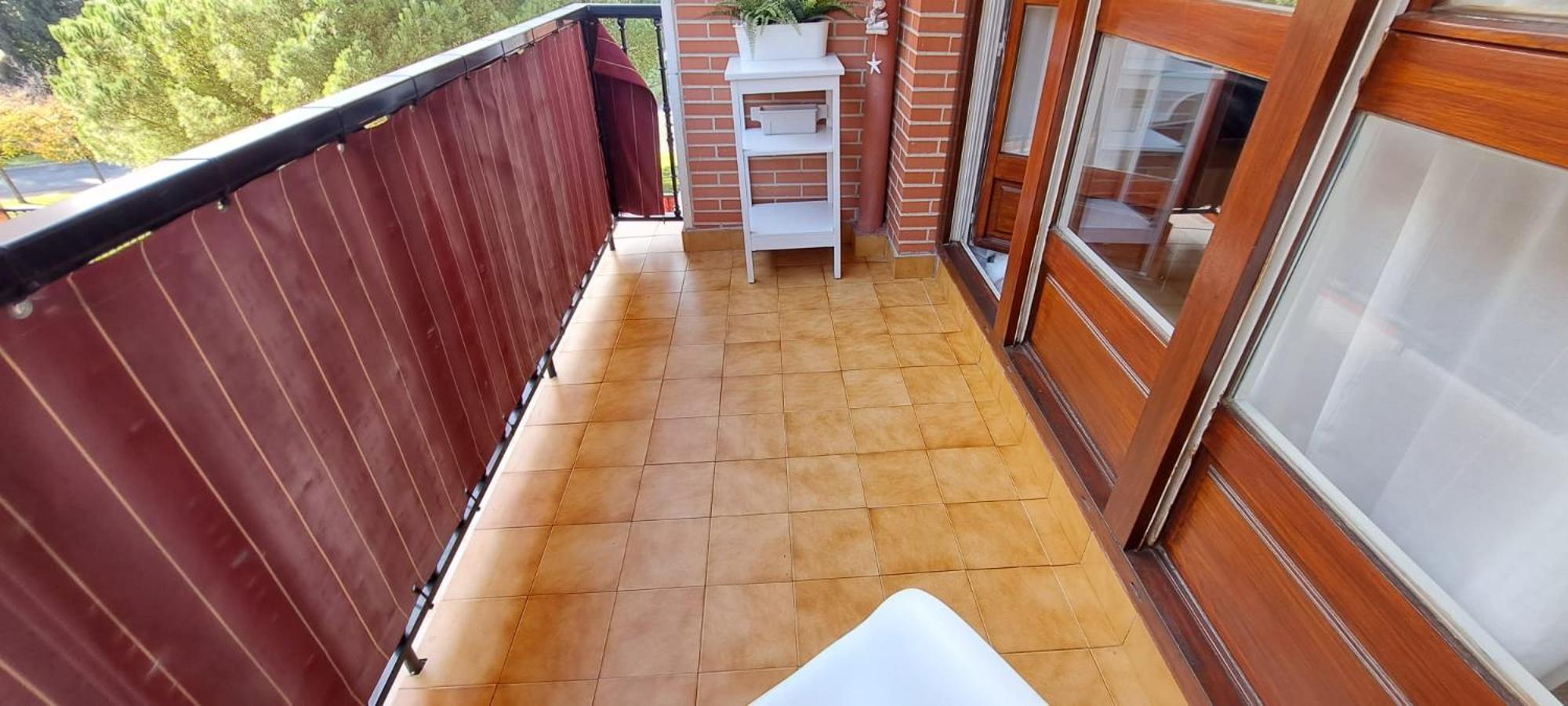 Apartamento Con Suite, Zona De Trabajo Y Yoga Wifi Y Garaje كاسترو أورديالس المظهر الخارجي الصورة