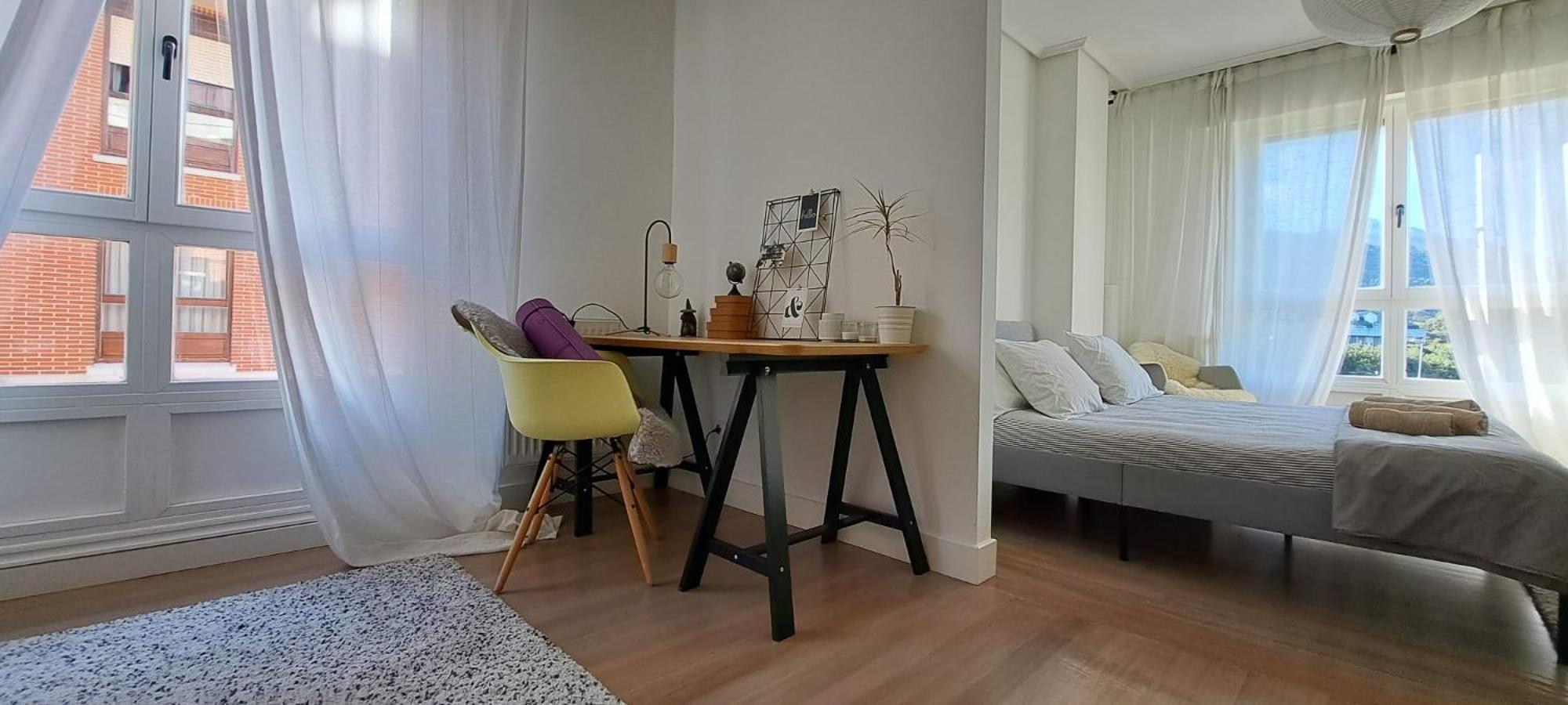 Apartamento Con Suite, Zona De Trabajo Y Yoga Wifi Y Garaje كاسترو أورديالس المظهر الخارجي الصورة